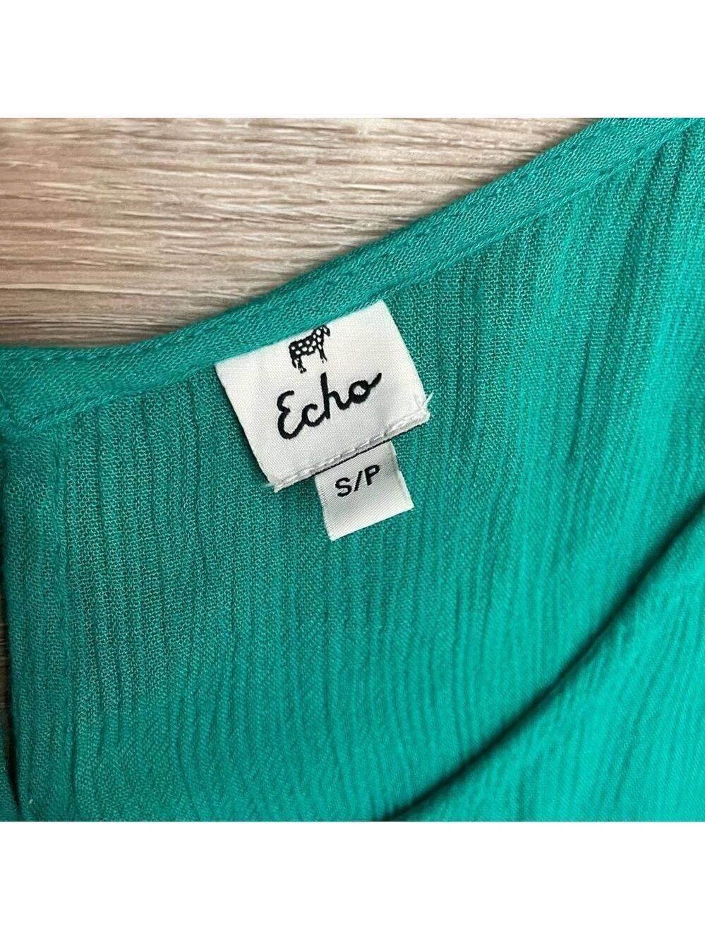 Echo Beach Dress. Relaxed fit cute back detail. - Picture 6 of 8